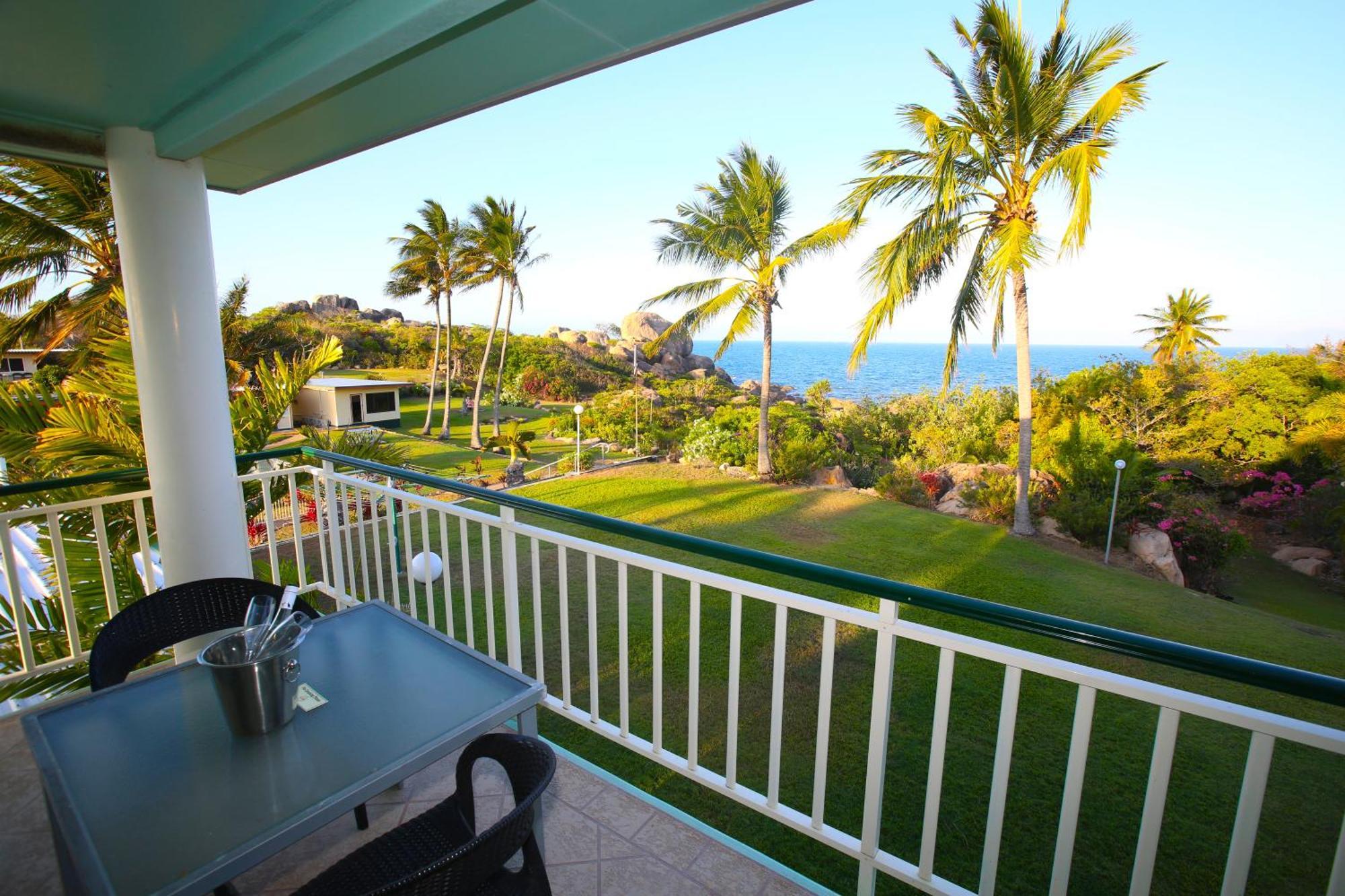 בואוון Whitsunday Sands Resort מראה חיצוני תמונה